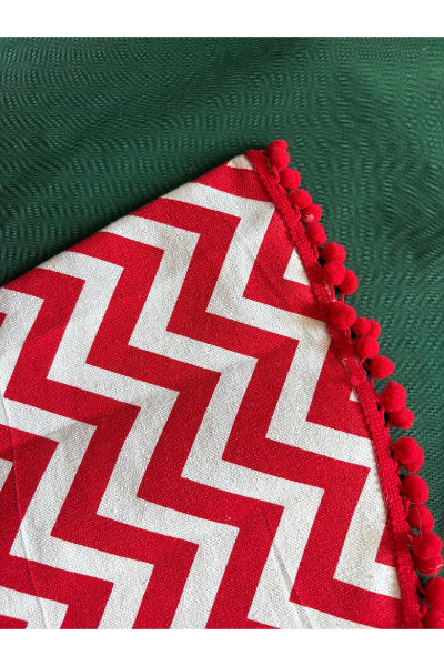 Christmas Decor - Red and White Tree Skirt